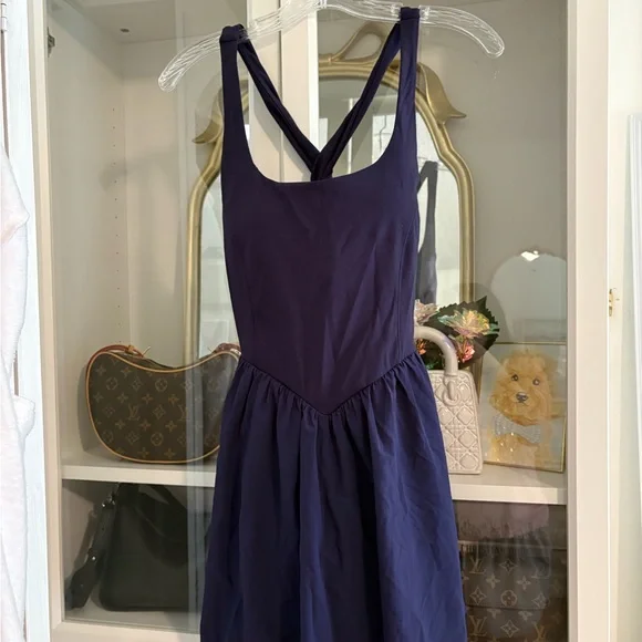 Halara active dress nwt - Picture 1 of 2